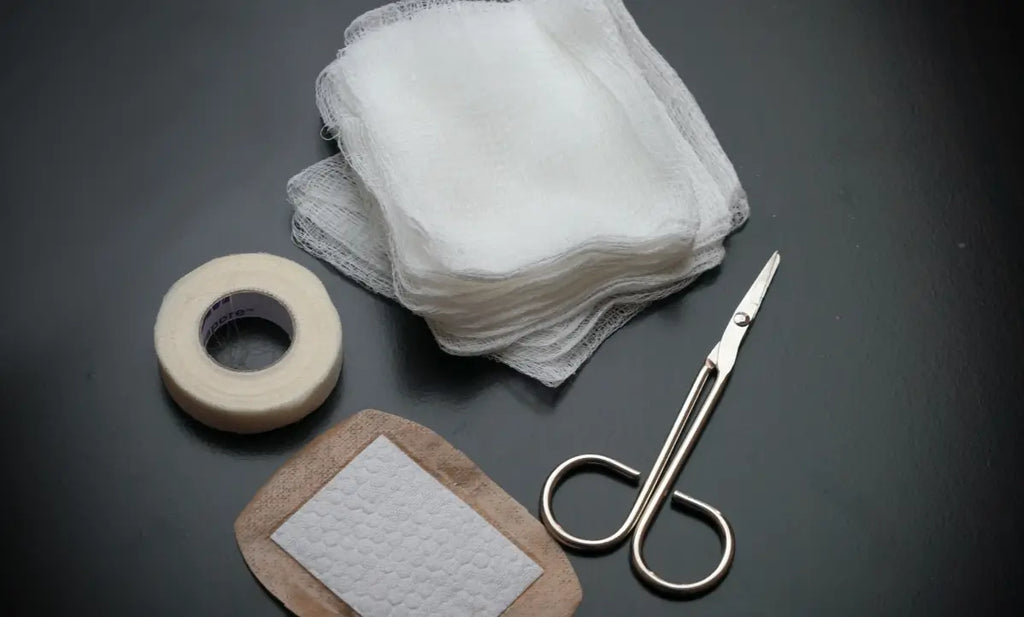 When to Use Advanced Wound Dressings Instead of Gauze