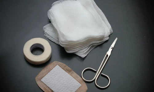 When to Use Advanced Wound Dressings Instead of Gauze